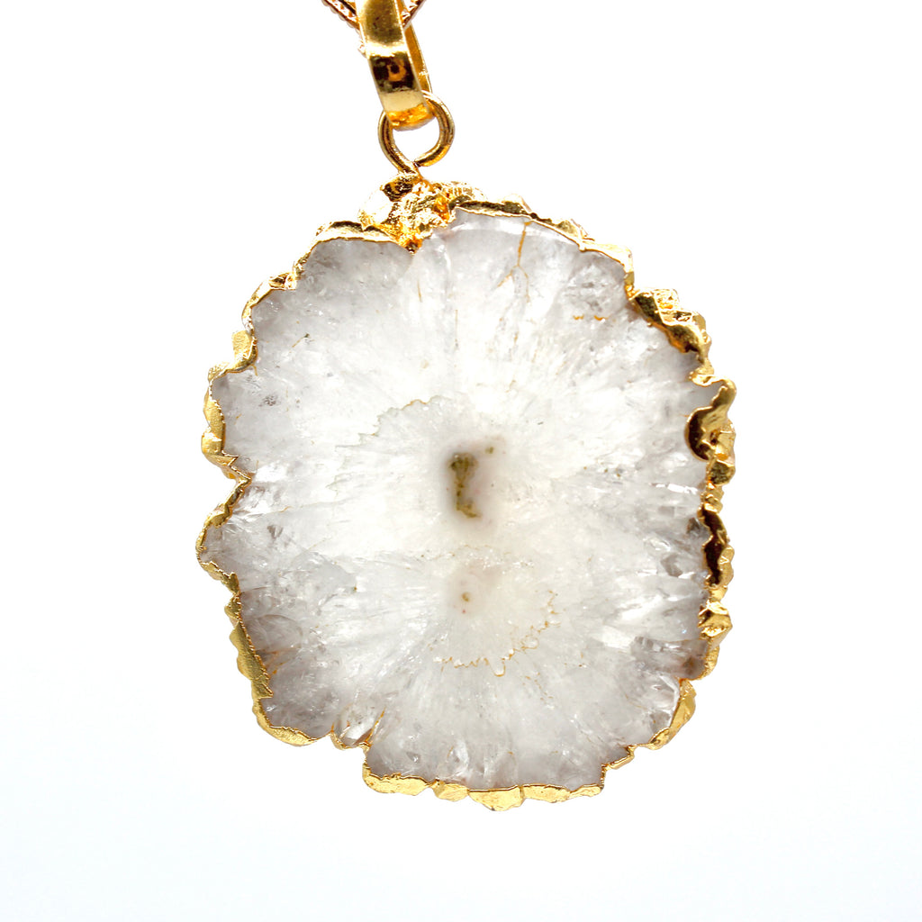 Pendentif d'exception Cristal de Roche serti plaqué Or - Labelle Ikeya Création Originale - Sautoir