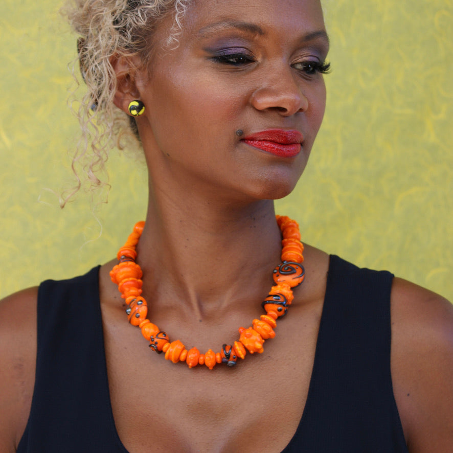 Naxoya Uni Vers L'Uni Orange Prestige - Labelle Ikeya Création Originale - Collier