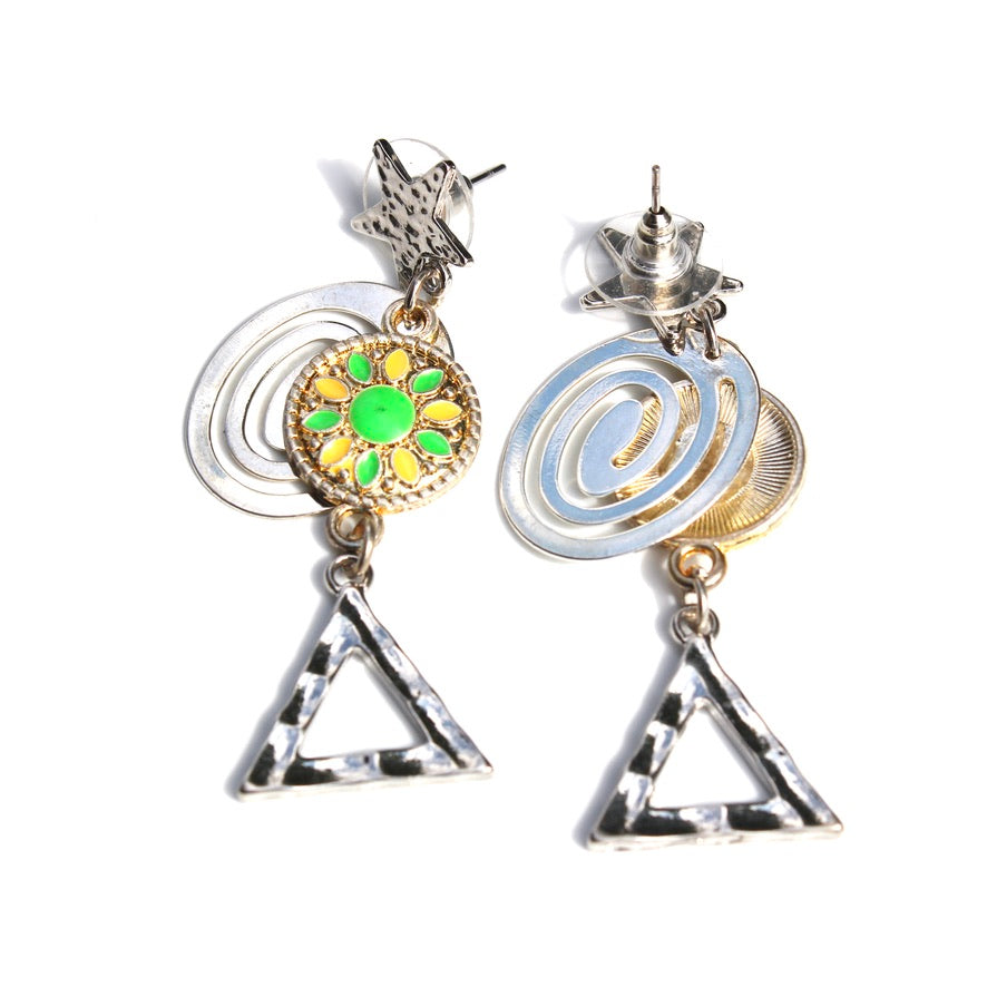 Triangle Free Verde - Labelle Ikeya Création Originale - Puce d'oreilles