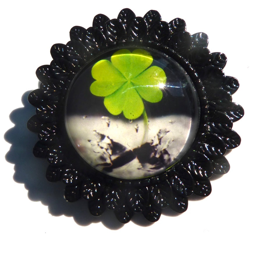 Trèfle Porte Bonheur - Labelle Ikeya Création Originale - Broches