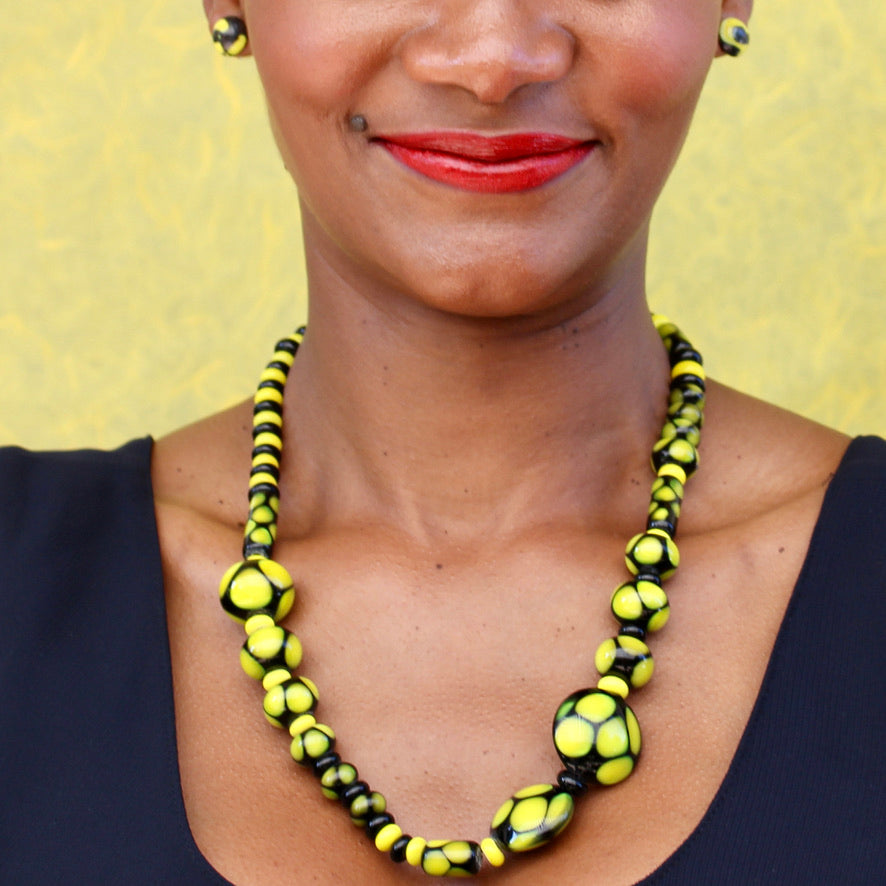 Salamandre Prestige Jaune & Noir - Labelle Ikeya Création Originale - Collier