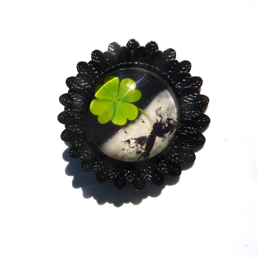 Trèfle Porte Bonheur - Labelle Ikeya Création Originale - Broches