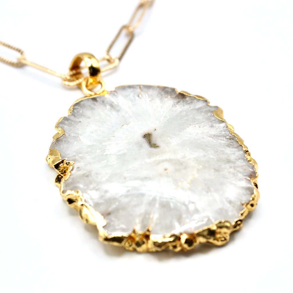 Pendentif d'exception Cristal de Roche serti plaqué Or - Labelle Ikeya Création Originale - Sautoir