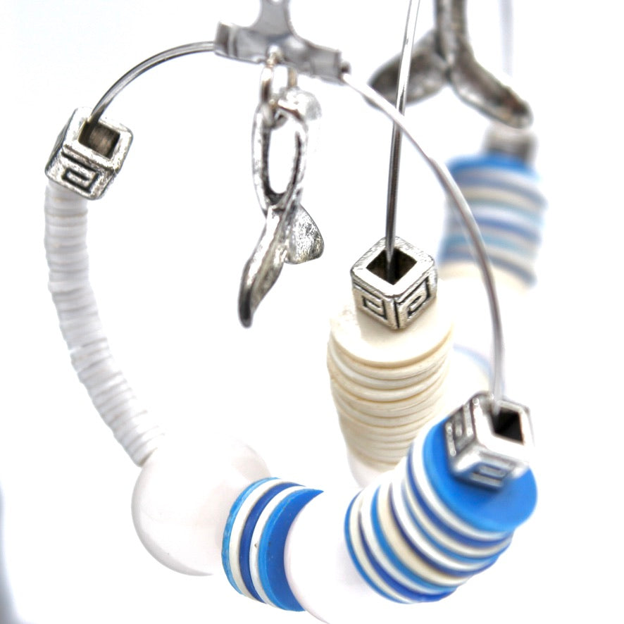 Créoles Asymétriques Heishis Blanca Murano - Labelle Ikeya Création Originale - Boucles d'oreilles