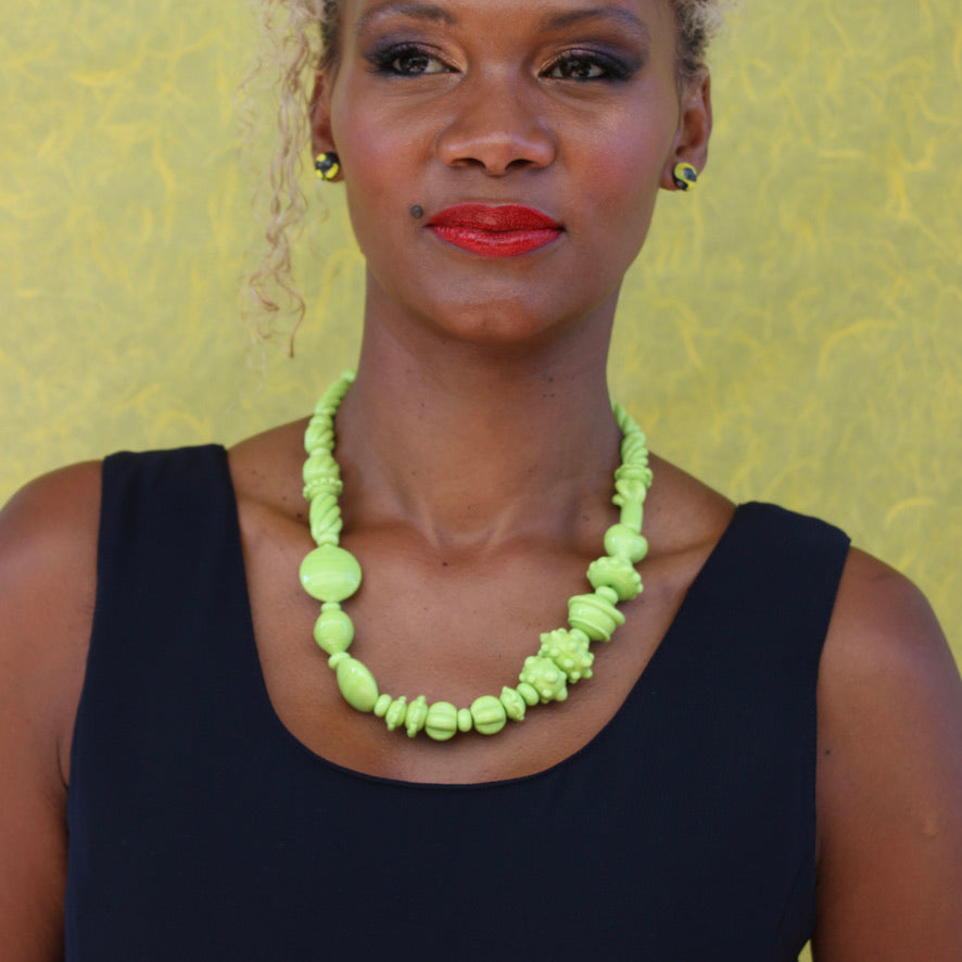 Klima Uni Vers L'Uni Vert Anis Prestige - Labelle Ikeya Création Originale - Collier