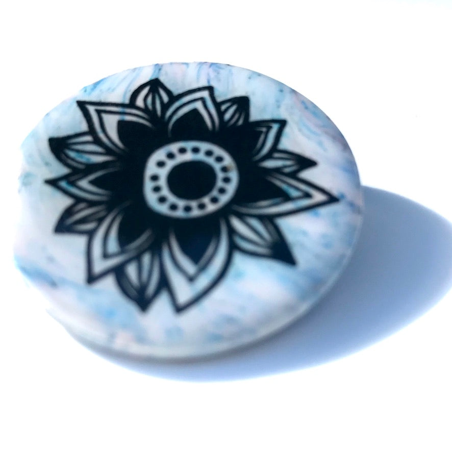 Nénuphar Jean - Labelle Ikeya Création Originale - Broches